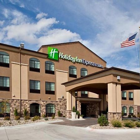 Holiday Inn Express Hotel & Suites Grand Island By Ihg Екстер'єр фото