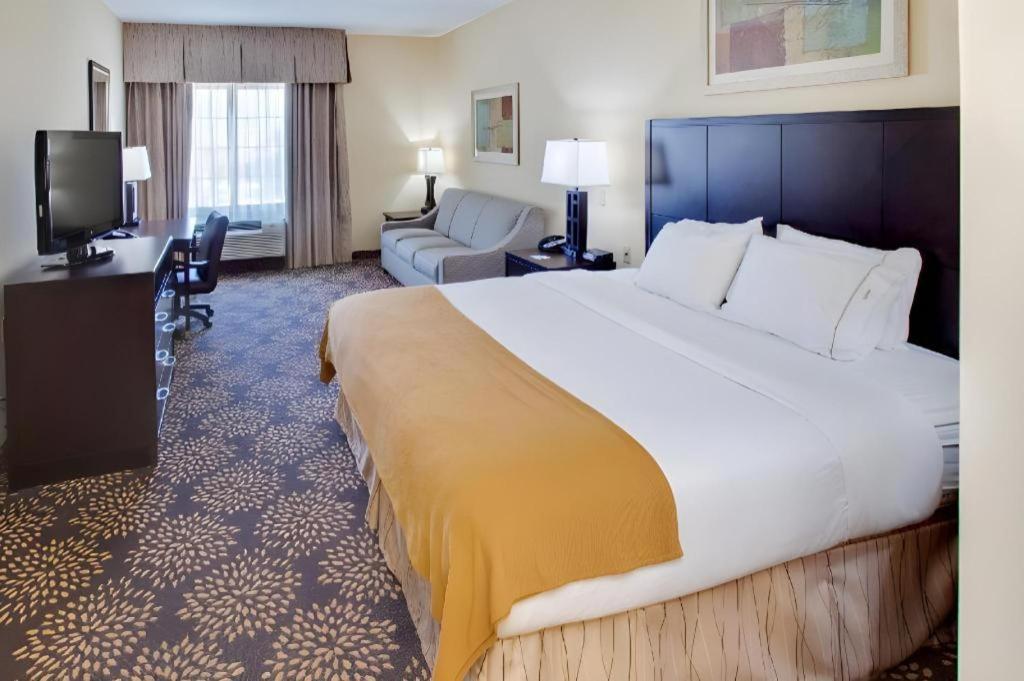 Holiday Inn Express Hotel & Suites Grand Island By Ihg Екстер'єр фото