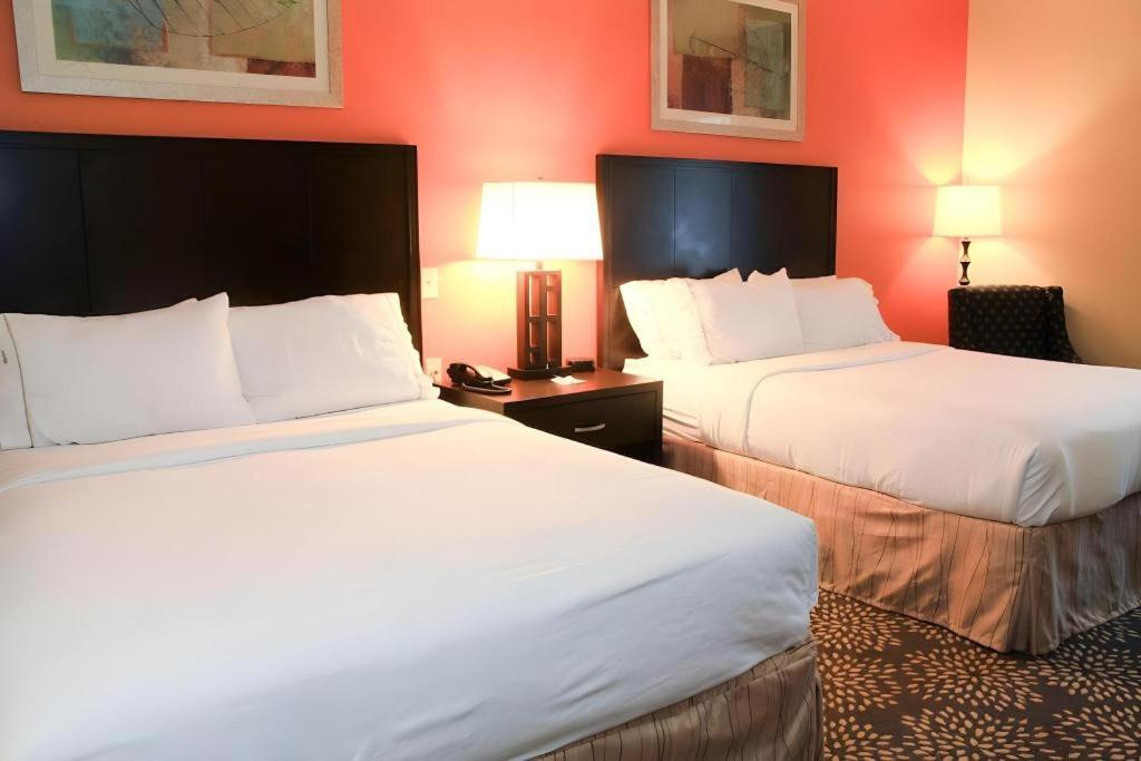 Holiday Inn Express Hotel & Suites Grand Island By Ihg Екстер'єр фото
