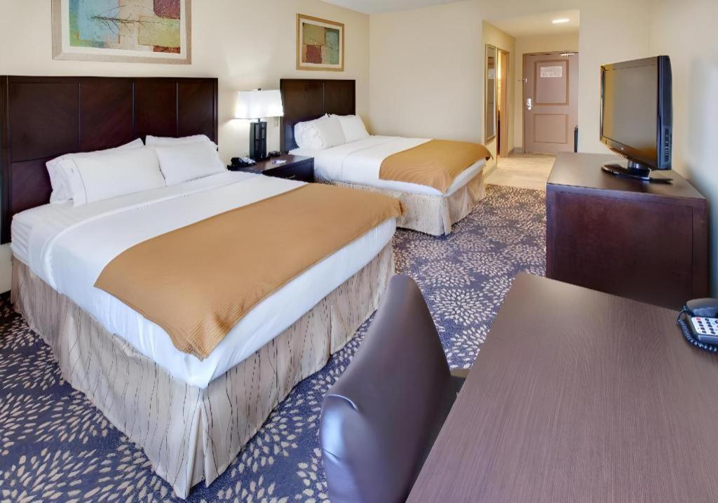 Holiday Inn Express Hotel & Suites Grand Island By Ihg Екстер'єр фото